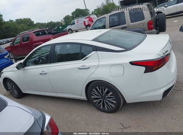 1N4BL4DV9SN355418 2025 NISSAN ALTIMA Белый Панорамный вид салона 360°
