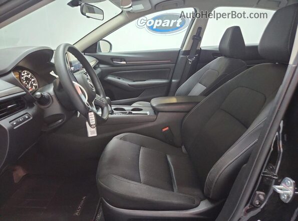 1N4BL4DV9SN371702 2025 NISSAN ALTIMA Черный Вид салона спереди