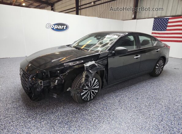 1N4BL4DV9SN371702 2025 NISSAN ALTIMA Черный Панорамный вид салона 360°