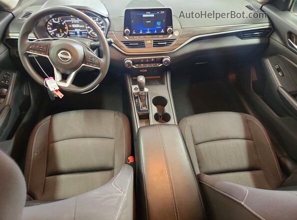 1N4BL4DV9SN377712 2025 NISSAN ALTIMA Silver Вид панелі приладів