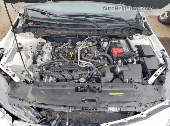1N4BL4DV9SN393733 2025 NISSAN ALTIMA White უკანა სალონის ხედი