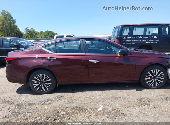 1N4BL4DV9SN403290 2025 NISSAN ALTIMA Maroon Vista interior trasera