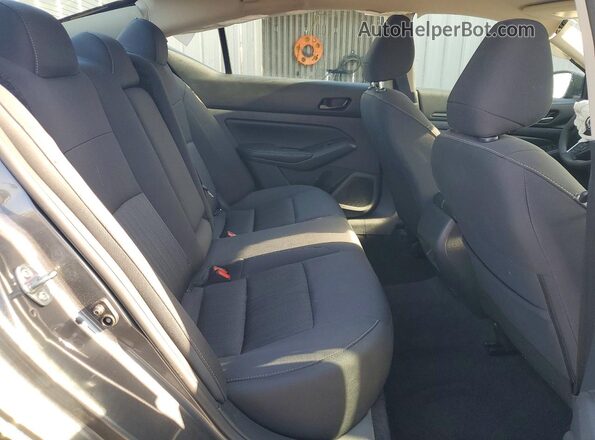 1N4BL4DV9SN403838 2025 NISSAN ALTIMA Gray Widok tylnych siedzeń