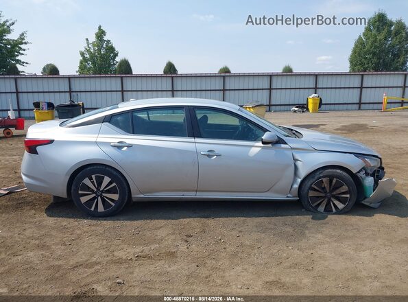 1N4BL4DVXMN378287 2021 NISSAN ALTIMA Silver Vista interior trasera