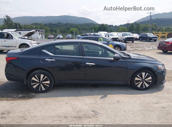 1N4BL4DVXNN379148 2022 NISSAN ALTIMA Black Սալոնի հետևի տեսք