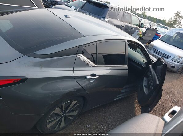 1N4BL4DVXNN395253 2022 NISSAN ALTIMA Gray Vista interior trasera