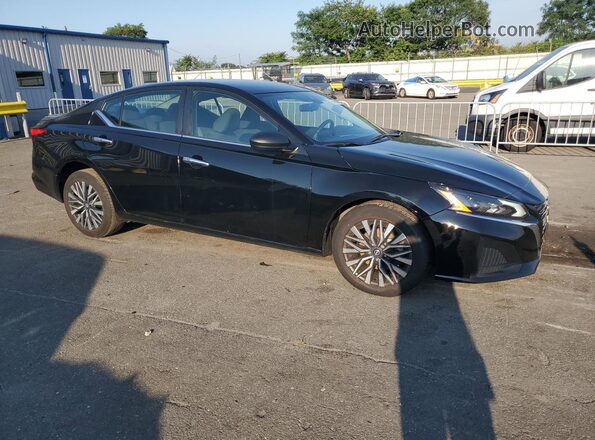 1N4BL4DVXRN324818 2024 NISSAN ALTIMA Черный 