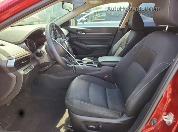 1N4BL4DVXRN398577 2024 NISSAN ALTIMA Красный Вид салона спереди