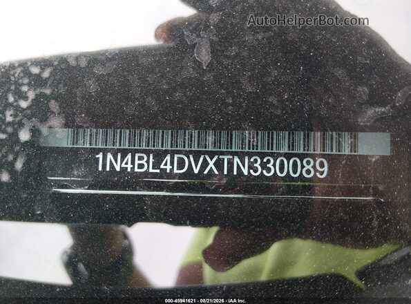 1N4BL4DVXTN330089 2026 NISSAN ALTIMA Black Widok komory silnika