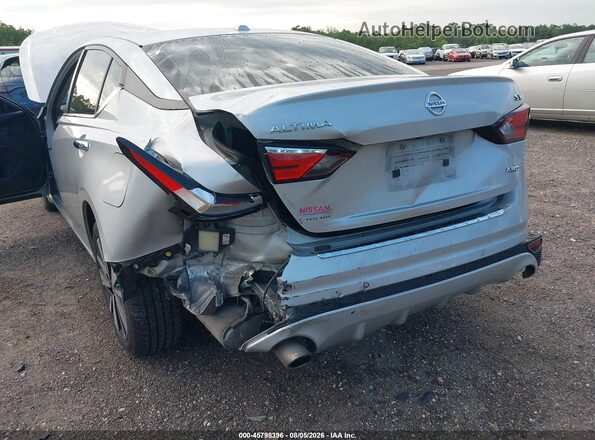 1N4BL4DW1NN386837 2022 NISSAN ALTIMA Серебряный Вид спереди