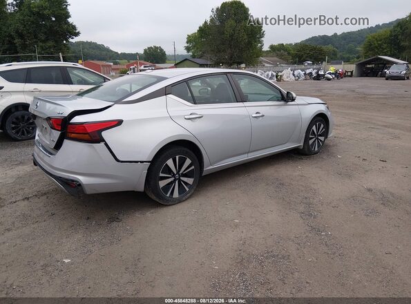 1N4BL4DW2MN356132 2021 NISSAN ALTIMA Серебряный Задняя правая четверть