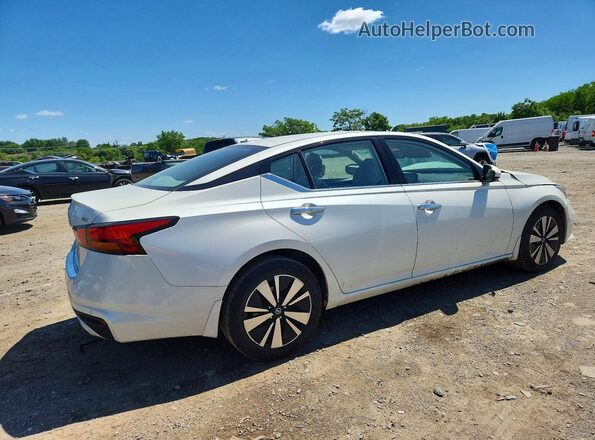 1N4BL4DW4KC193511 2019 NISSAN ALTIMA Белый Задняя правая четверть