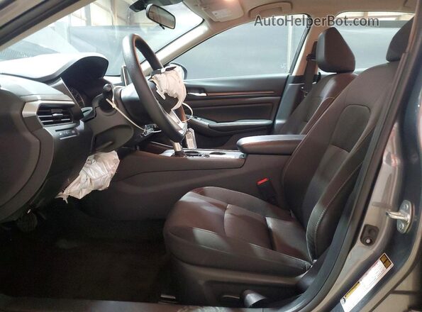 1N4BL4DW5SN369910 2025 NISSAN ALTIMA Gray Вид салону спереду