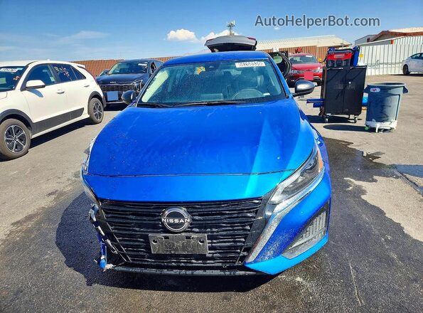 1N4BL4DW6SN371911 2025 NISSAN ALTIMA Blue Front view