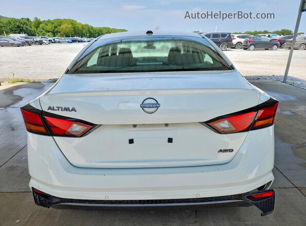 1N4BL4DW6TN306414 2026 NISSAN ALTIMA White Հետևի տեսք