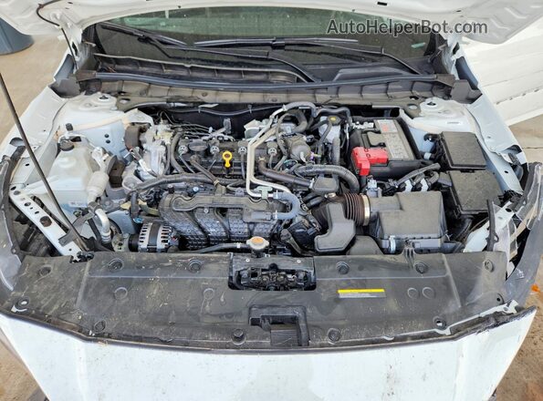 1N4BL4DW6TN306414 2026 NISSAN ALTIMA White Սալոնի հետևի տեսք