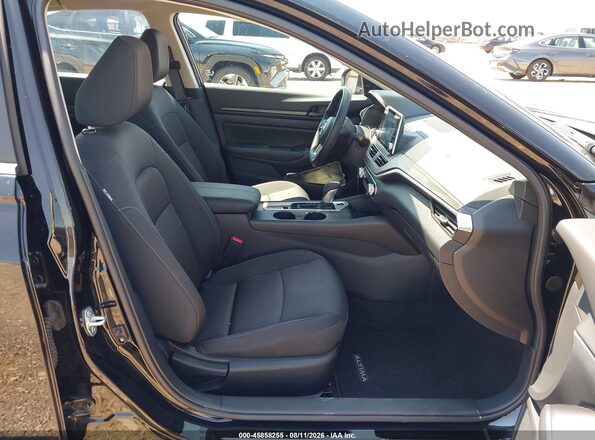 1N4BL4DW6TN333628 2026 NISSAN ALTIMA Black Widok wnętrza z przodu