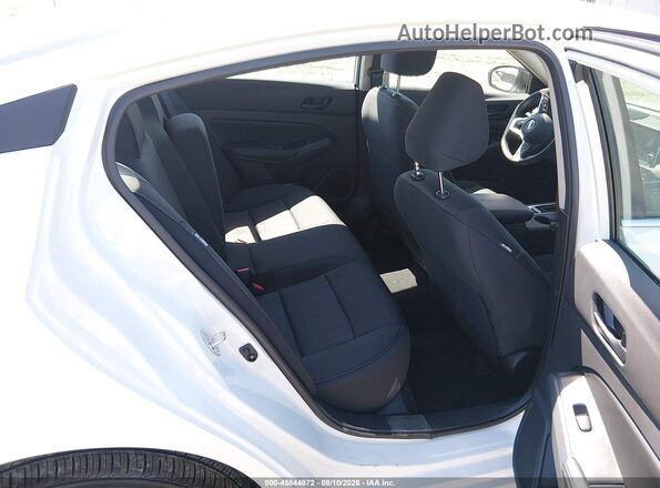 1N4BL4DW6TN343334 2026 NISSAN ALTIMA White VIN sticker view