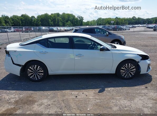 1N4BL4DW8SN321429 2025 NISSAN ALTIMA Белый Вид задней части салона