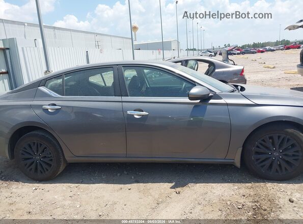 1N4BL4DWXSN379770 2025 NISSAN ALTIMA Gray უკანა სალონის ხედი