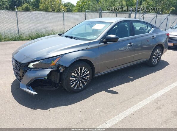 1N4BL4DWXTN310305 2026 NISSAN ALTIMA Gray Առջևի ձախ երեք քառորդ տեսարան