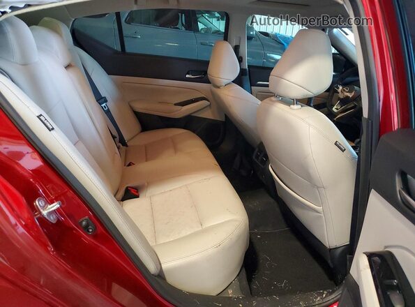 1N4BL4EV0PN413583 2023 NISSAN ALTIMA Burgundy Vista de los asientos traseros