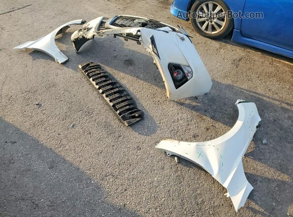 1N4BL4EV2KC133393 2019 NISSAN ALTIMA White Engine compartment view