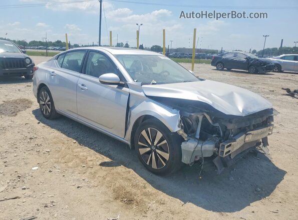 1N4BL4EV2KC168922 2019 NISSAN ALTIMA Silver Передня права чверть