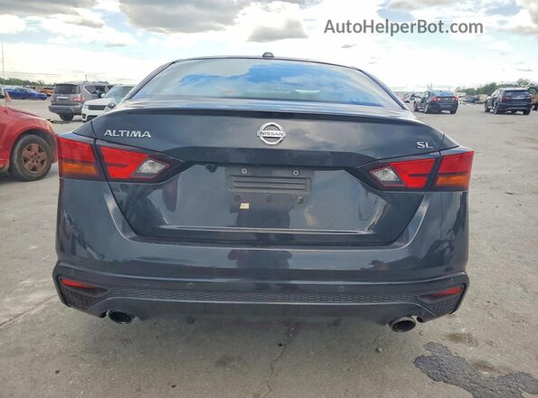 1N4BL4EV2LC158702 2020 NISSAN ALTIMA Черный Вид сзади