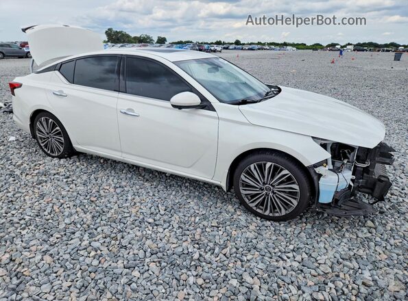 1N4BL4EV2PN417506 2023 NISSAN ALTIMA White Delantero derecho