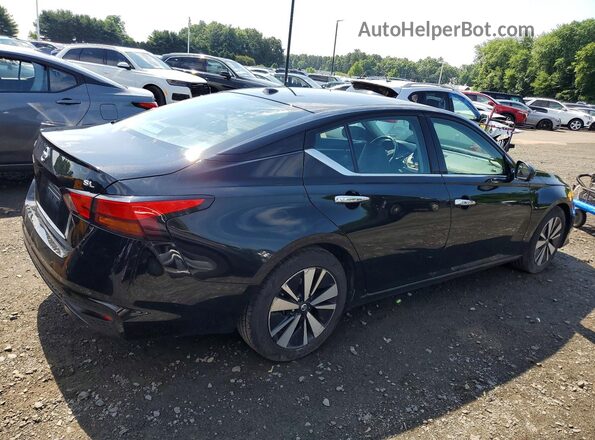 1N4BL4EV4LC159334 2020 NISSAN ALTIMA Черный Задняя правая четверть