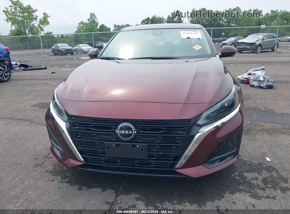 1N4BL4EV4PN355025 2023 NISSAN ALTIMA Бордовый Вид щитка приборов