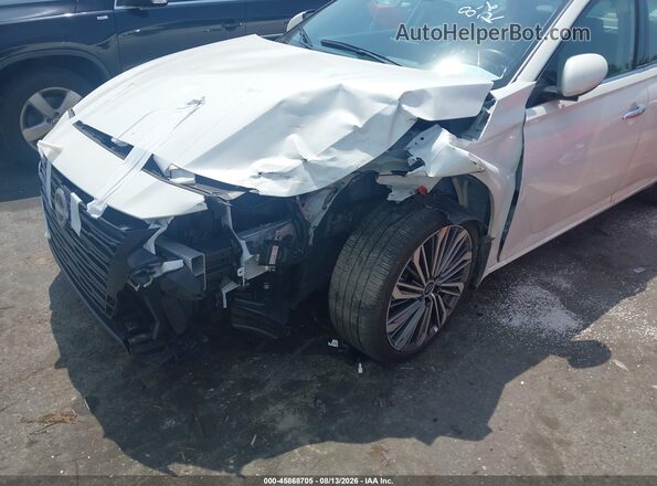 1N4BL4EV4SN433702 2025 NISSAN ALTIMA White Widok z przodu