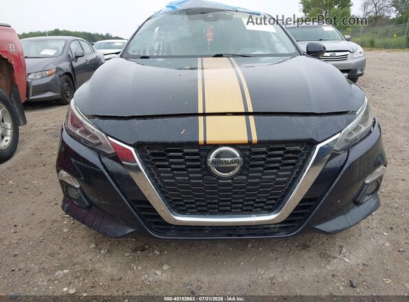 1N4BL4EV5KC110772 2019 NISSAN ALTIMA Черный Вид панели приборов