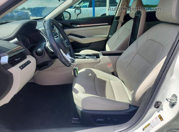 1N4BL4EV7MN372140 2021 NISSAN ALTIMA Белый Вид салона спереди