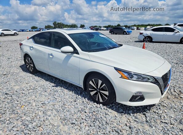 1N4BL4EV7MN372140 2021 NISSAN ALTIMA Белый Передняя правая четверть