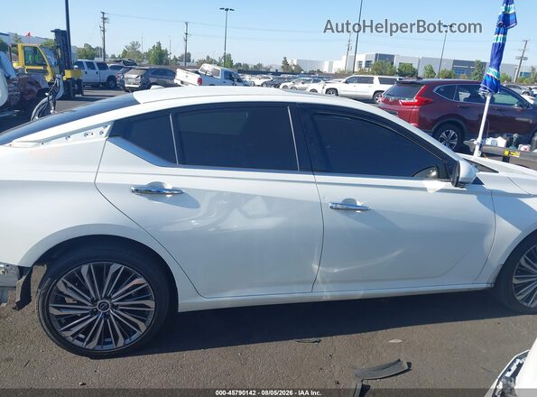 1N4BL4EW5PN322849 2023 NISSAN ALTIMA Белый Панорамный вид салона 360°