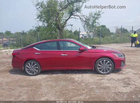 1N4BL4EW5SN303128 2025 NISSAN ALTIMA Red Rear interior view