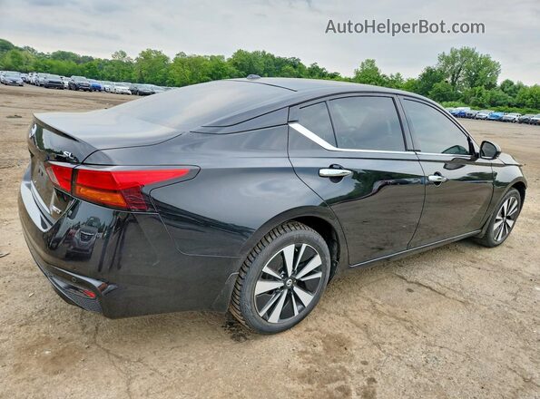 1N4BL4EW8LC129245 2020 NISSAN ALTIMA Черный Задняя правая четверть