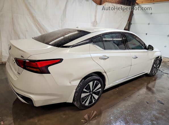 1N4BL4EW8LC221830 2020 NISSAN ALTIMA Белый Задняя правая четверть