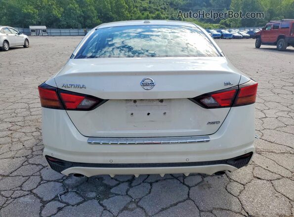 1N4BL4EWXKC234822 2019 NISSAN ALTIMA White Вид ззаду