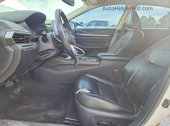 1N4BL4FVXKC109177 2019 NISSAN ALTIMA White წინა სალონის ხედი