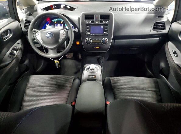 1N4BZ0CP3HC306049 2017 NISSAN LEAF Gray Առջևի վահանակի տեսք