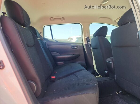1N4BZ0CP5GC308917 2016 NISSAN LEAF White Widok wnętrza z tyłu