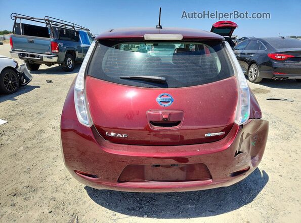 1N4BZ0CP5HC311009 2017 NISSAN LEAF Red Widok z tyłu