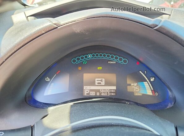 1N4BZ0CP5HC311009 2017 NISSAN LEAF Red Widok zestawu wskaźników