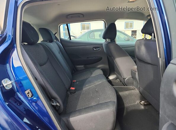 1N4BZ0CP6HC308233 2017 NISSAN LEAF Blue Вид задніх сидінь