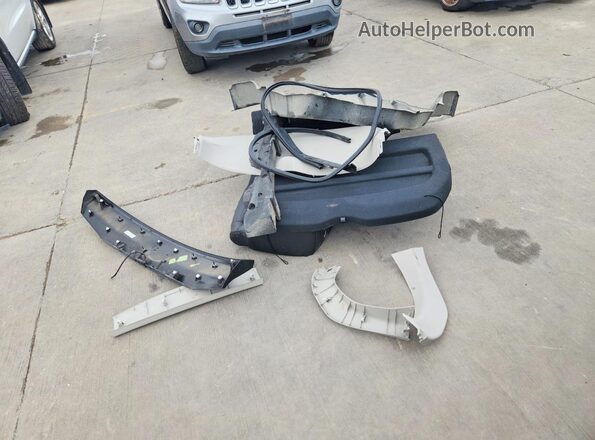 1N4BZ1CP0KC319760 2019 NISSAN LEAF Gray ძრავის განყოფილების ხედი