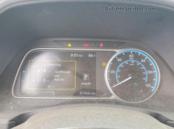 1N4BZ1CP1KC312932 2019 NISSAN LEAF Gray Вид щитка приладів
