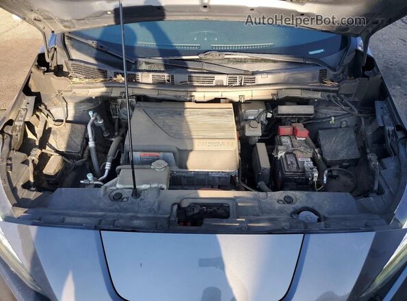 1N4BZ1CP7LC309681 2020 NISSAN LEAF Gray Rear interior view